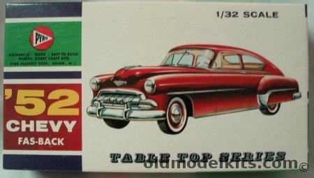 Pyro 1/32 Chevrolet 1952 Fas-back (Fastback) Two Door Sedan BAGGED plastic model kit